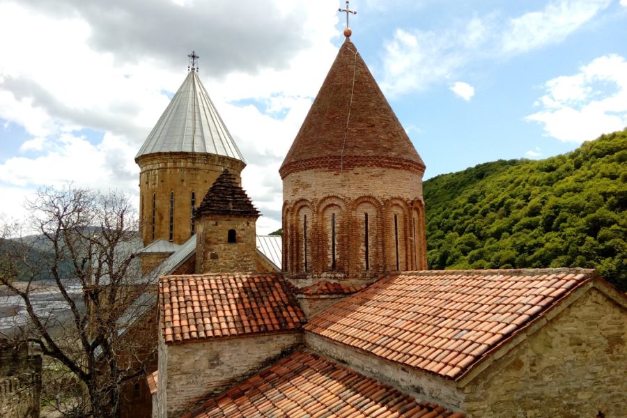 2 Days in Kazbegi & Tsalka “Dashbashi” canyon